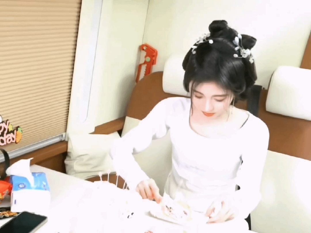 刷到不要无视，妈妈长寿健康 鞠婧祎