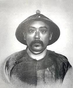 老袁当初不称帝，是不是结局会完全不一样？要知道他可是让清帝退了位的！老照片