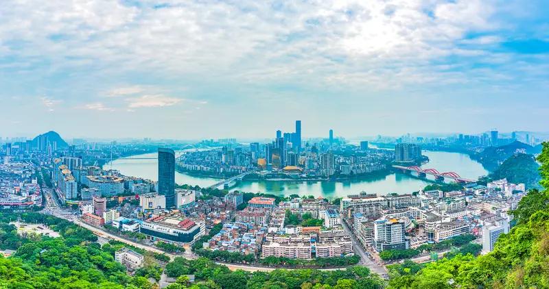 🏆 生育率前五省份
 
- Top 5 青海省：生育率约 1.8
​
- To