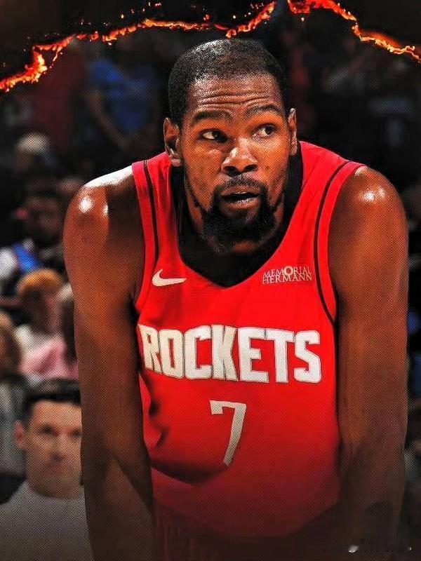 火箭球星杜兰特近日接受名记Spears专访。此前他降薪3000万，以两年9000