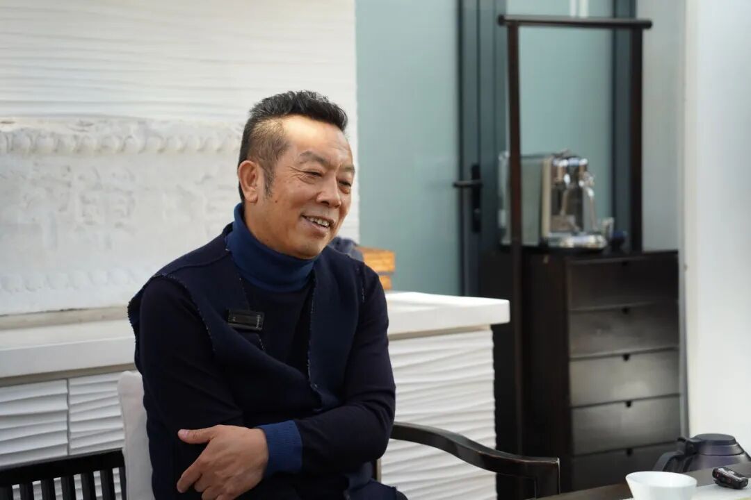 【】2025年12月21日，冬至当天，记者在西贝北京研发中心见到了贾国龙。距离他