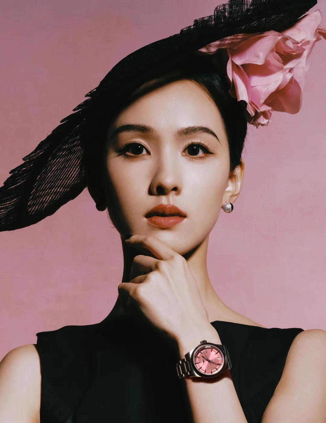 一种标致的美
陈都灵 女明星 陈都灵好仙 女演员 散发光芒的她 明星脸 明星生活