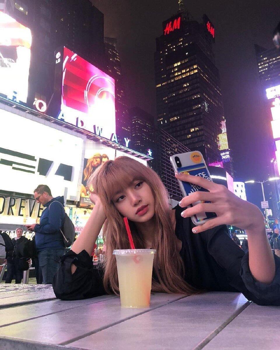 Lisa当年大爆的一组神图 