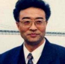 1951年，刘青山伏法受诛。十几年过去，他的大儿子考入石油学院，不料入学之后，常