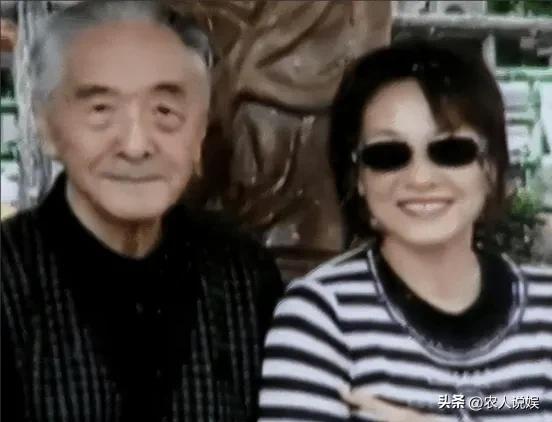 [微风]1988年，台湾老兵携妻女回家看望原配妻子，谁料原配妻子在看到他后，竟然