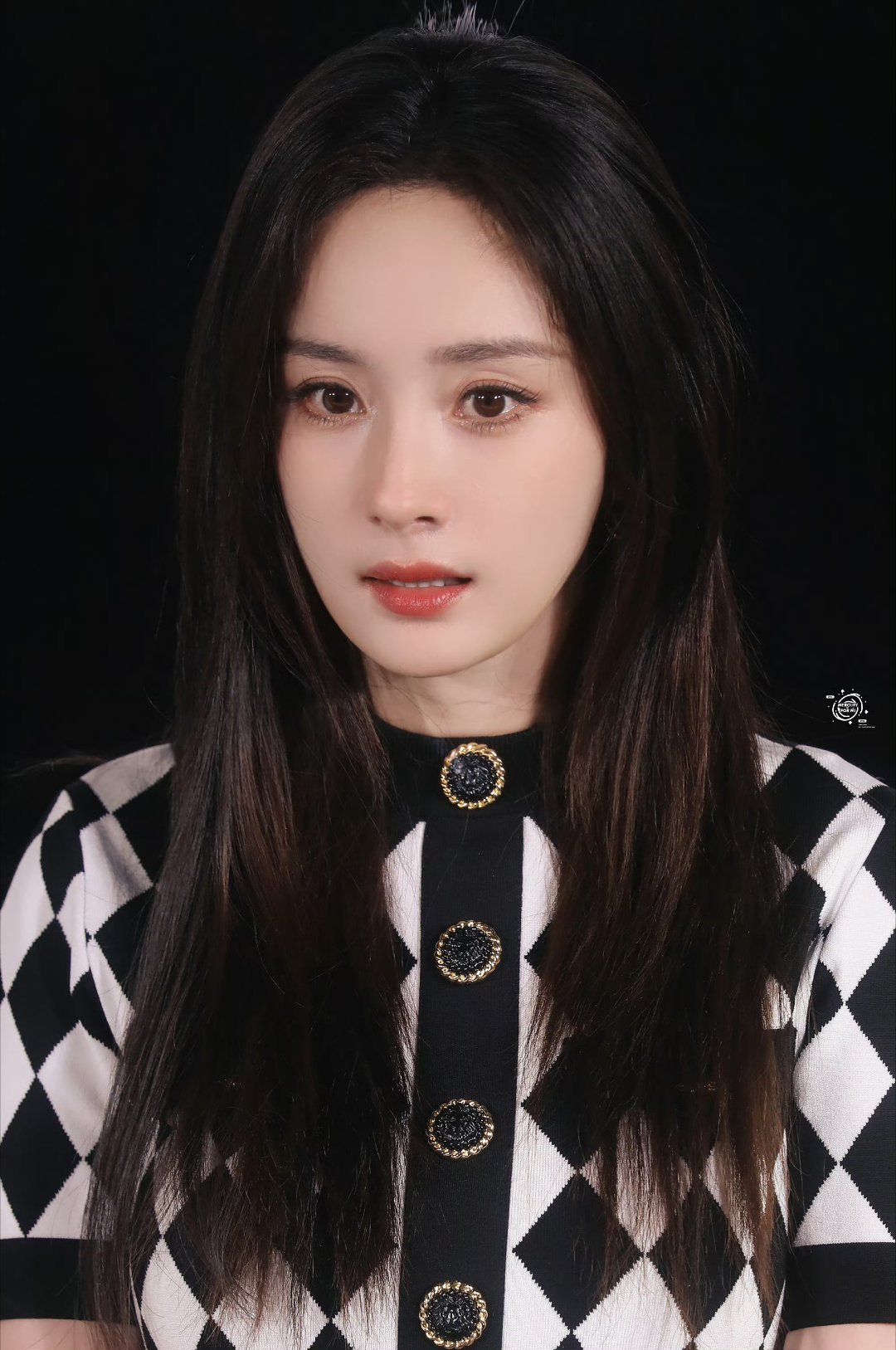 杨幂杨幂 ym杨幂哈尔滨一九四四 ym杨幂没有一顿火锅解决不了的事“怀着爱意  