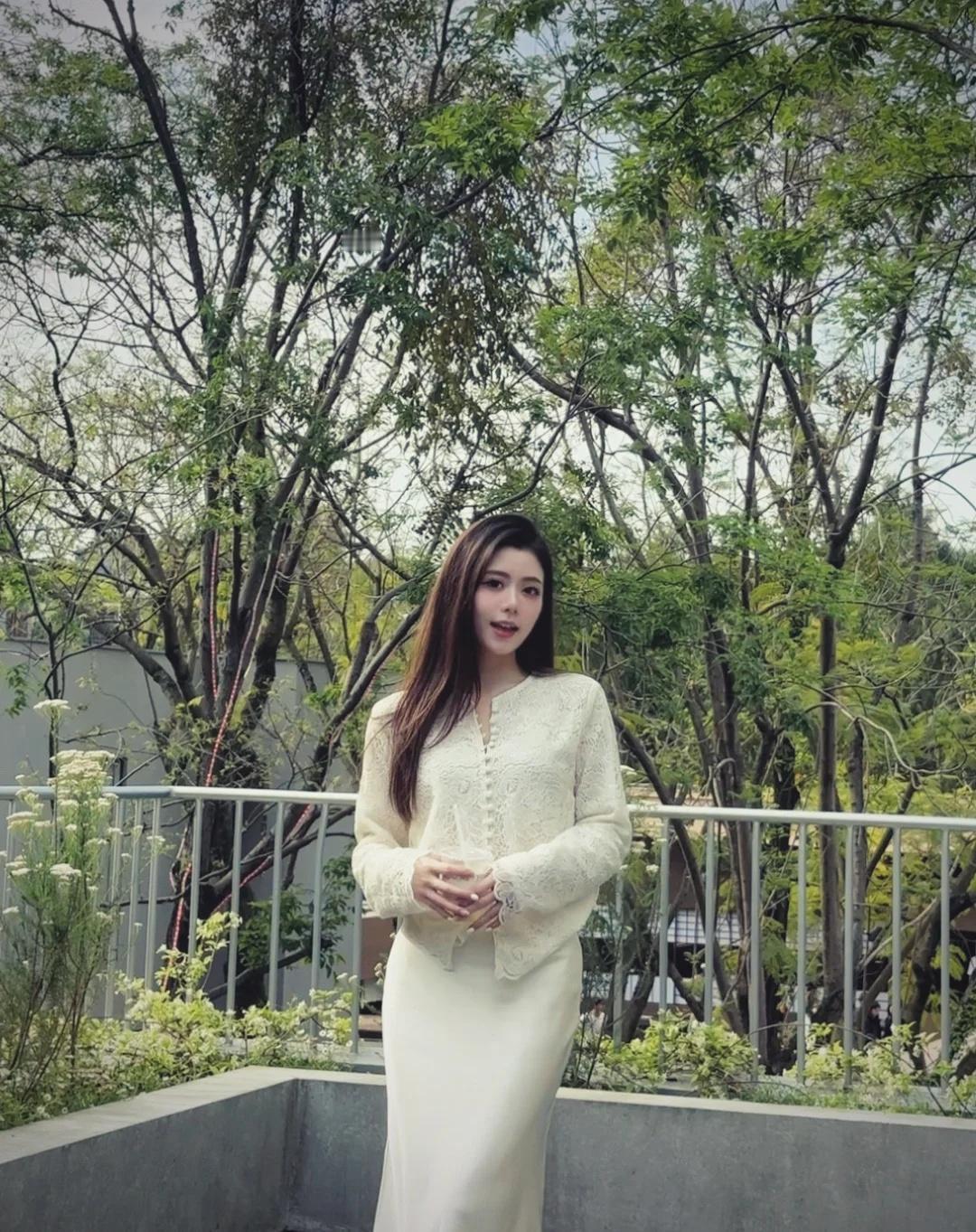 什么都不想做 只想被阳光晒透🌿☀️