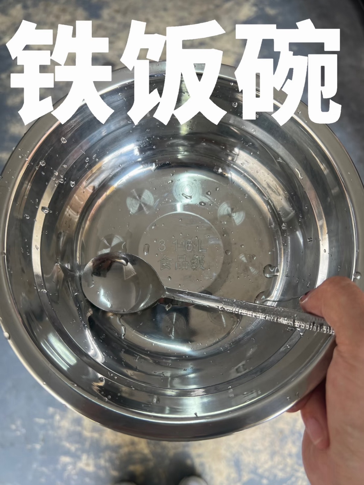 周五下午弹性离岗难怪大家都说体制内待遇让人羡慕，弹性离岗这类福利实实在在落地。反
