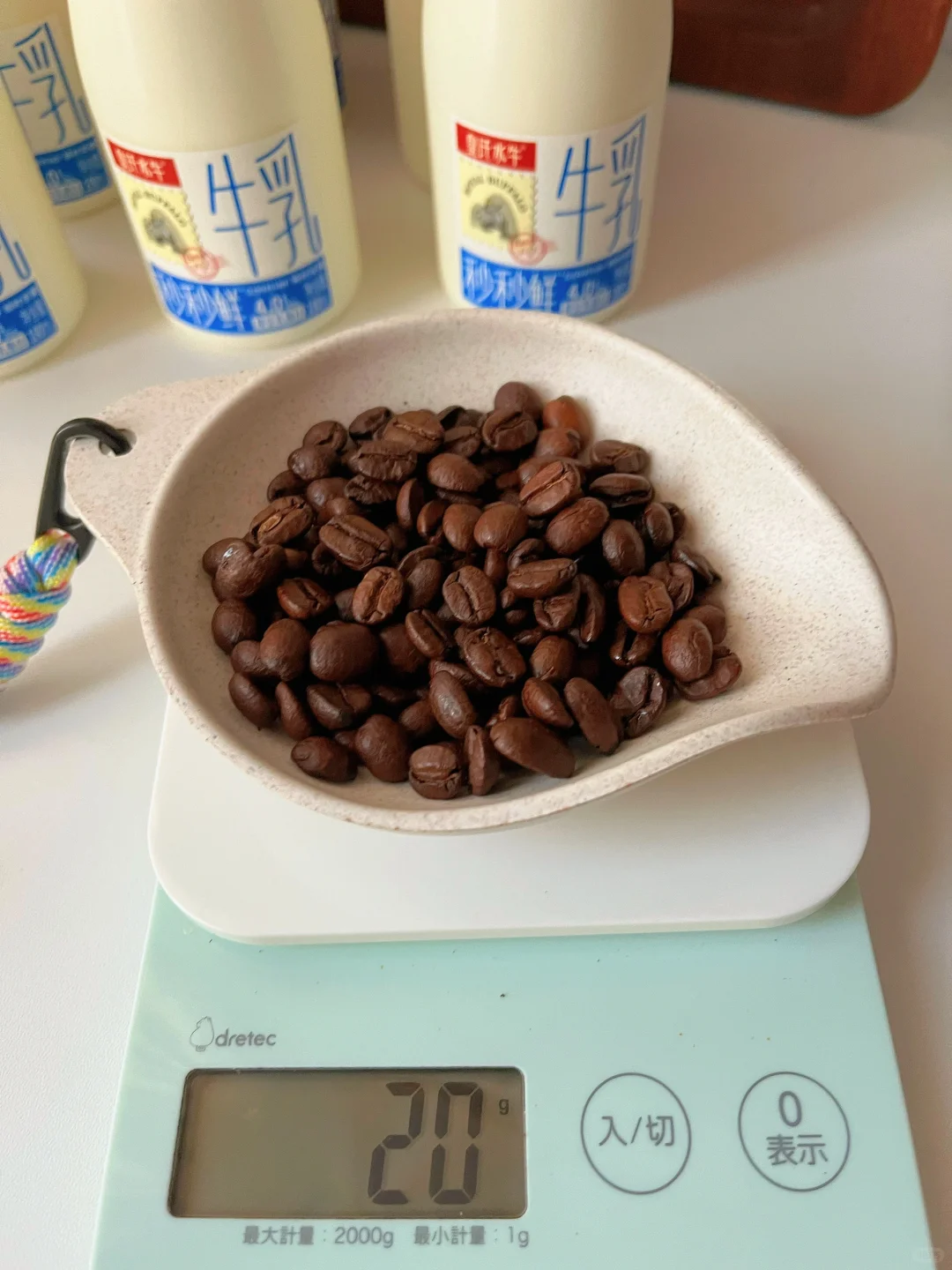 外婆吃上瘾dirty咖啡太太好吃啦！ 杯子要冷冻最少4个小时 、牛奶用...