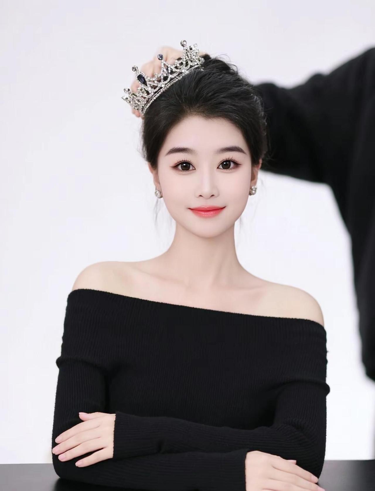 菜发黄，人发狂，春天是精神病高发期，如果你在春天不开心，不赖你，赖天气😂