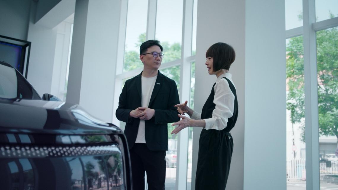 上市首月持续热销，奥迪 E7X 迎来第4007台交付。
6月29日，奥迪E7X体