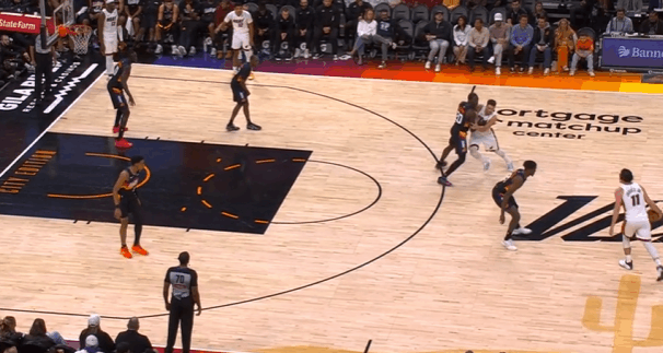 哈克斯观察：高效20+6+5，下半场爆发助热火取胜P1哈克斯持球过半场后右翼抓早