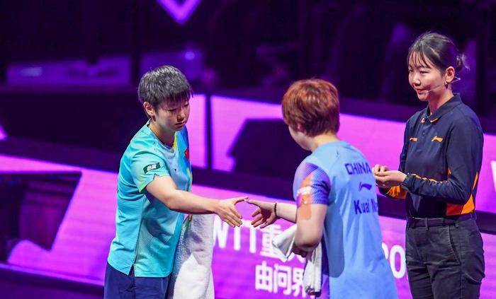 【澳门世界杯蒯曼与孙颖莎早早相遇，世界排名仍然回到了第四】蒯曼虽然早早输给孙颖莎