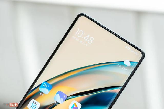 米粉们都在苦等的「MIX」，被努比亚中兴截胡了