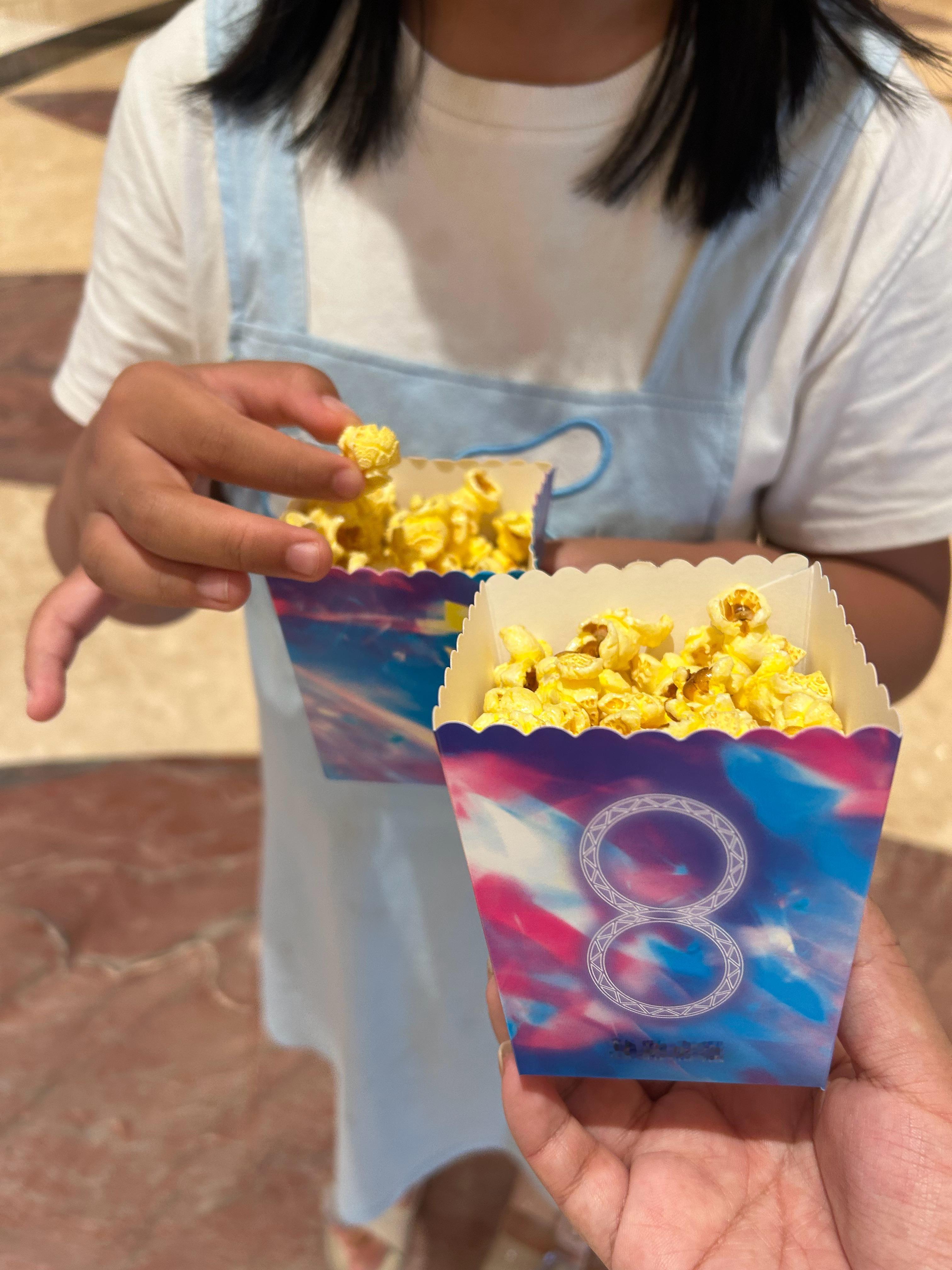 好吧 澳门🇲🇴3号风球再吃盒免费爆谷🍿回家 澳门·新濠影汇