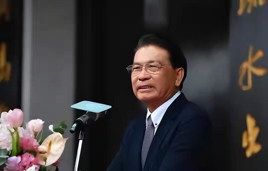 从国家一级演员到被骂“淫魔”，观众越恨他，越证明他演得绝！侯天来的戏路，藏着演员