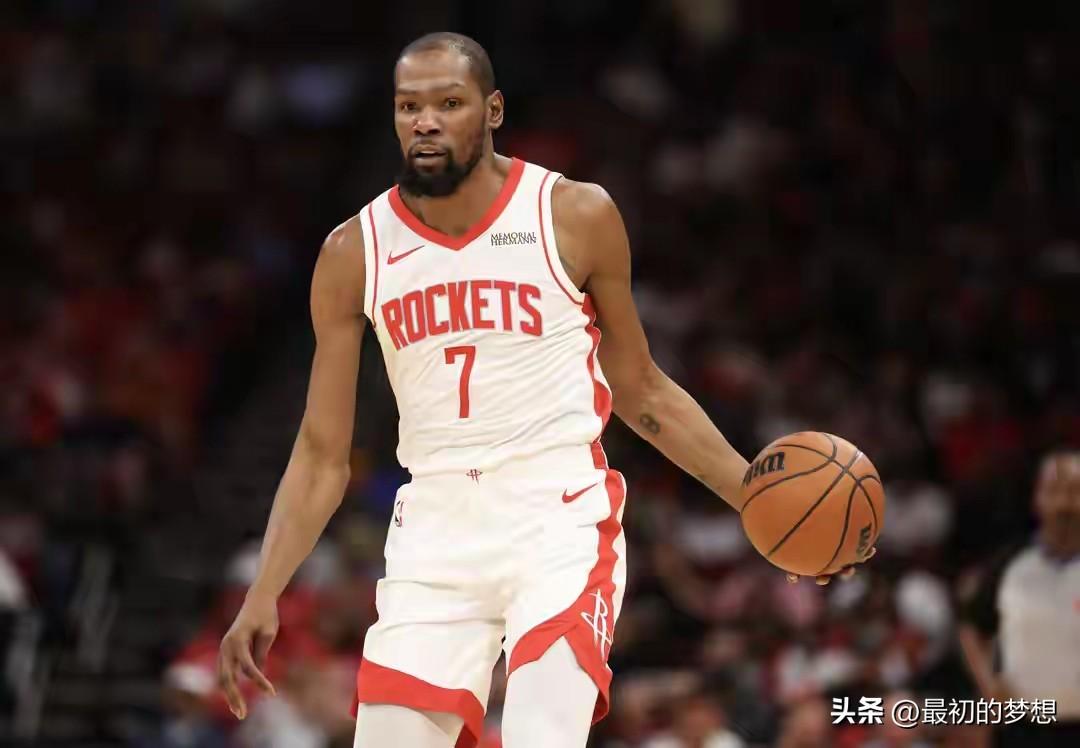 球迷们真正喜欢NBA巨星什么？

1麦迪：打球有观赏性
2科比：精神可嘉
3乔丹