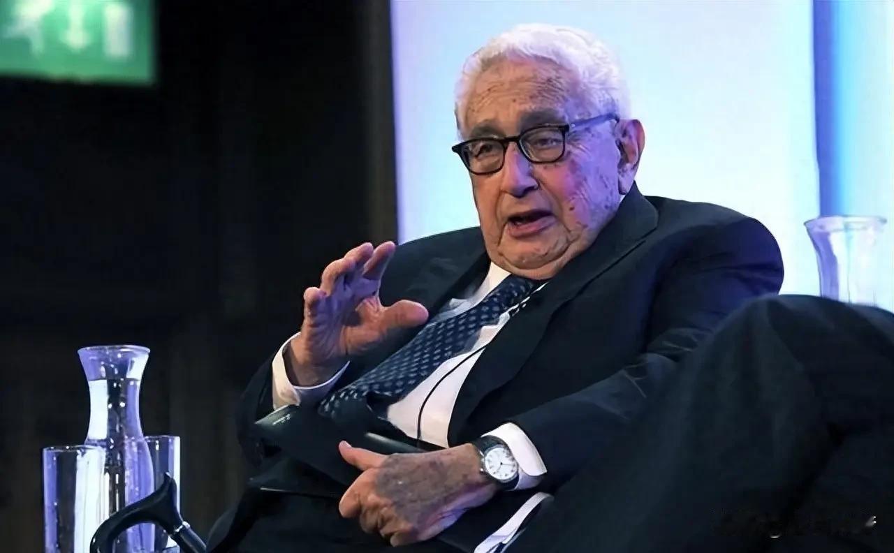 基辛格的外交理念与中美关系的变奏曲

作为20世纪最具影响力的战略家之一，亨利·