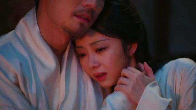 谭松韵从来不是排斥婚姻的人，她早年对人生有过很具体的想象。二十七岁结婚三十岁前有一个属于自己的小家。