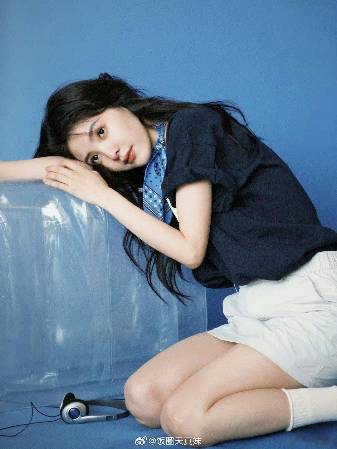 #章若楠杀进虎扑女神前三了#真的有人在意虎扑评选出来的结果吗？谁会把虎扑女神放到