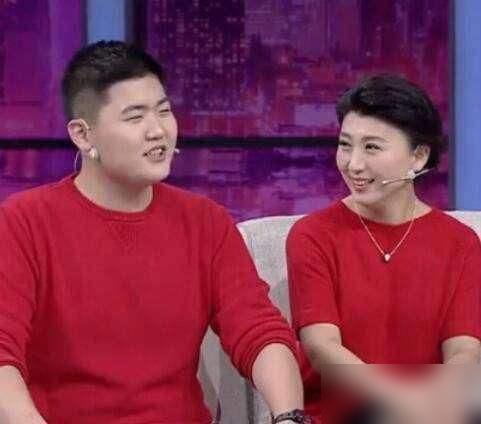 闫学晶这次彻底翻车了！儿子年入40万竟被亲妈吐槽“活不下去”，还得靠老太太带病直