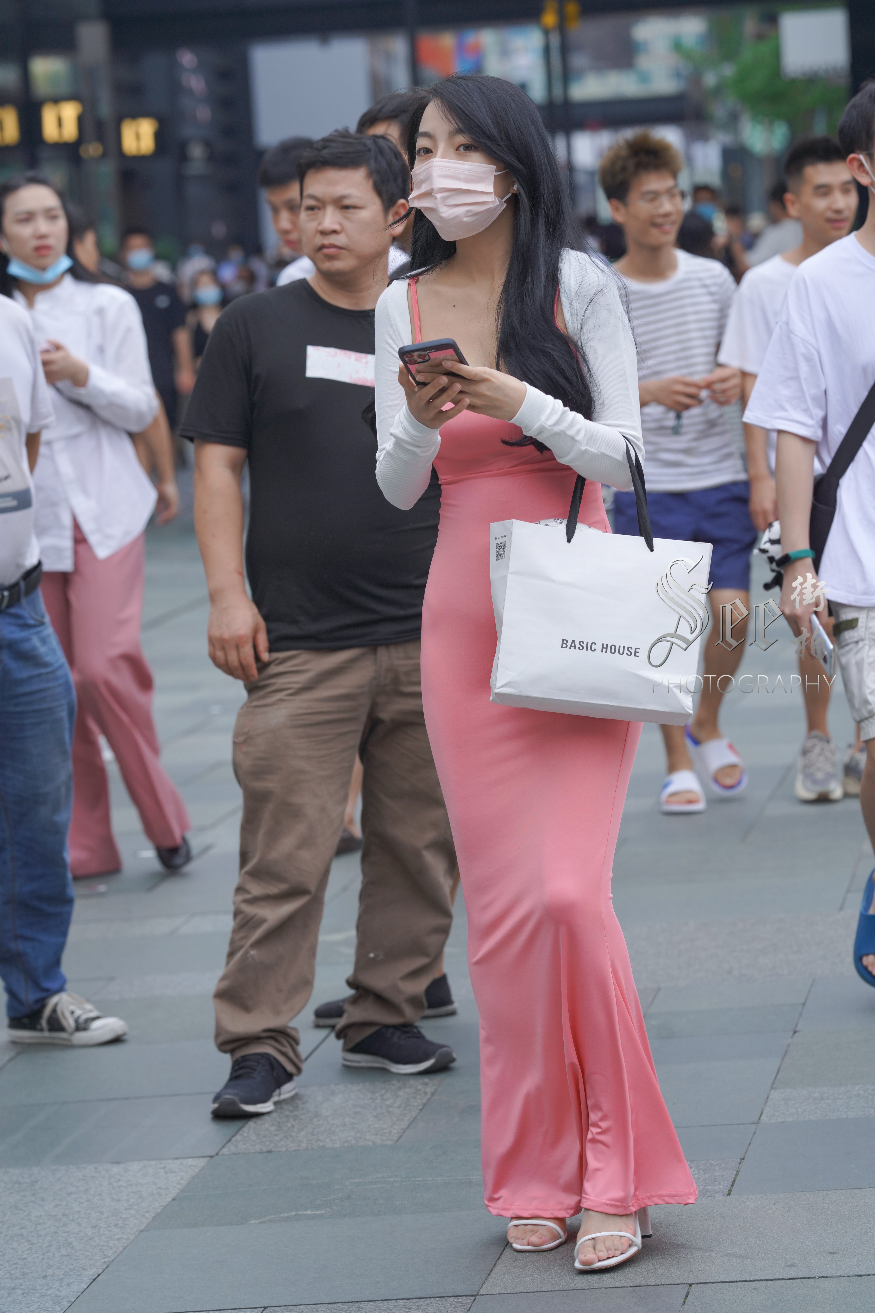 修身长裙魅力迷人~~ ​​​