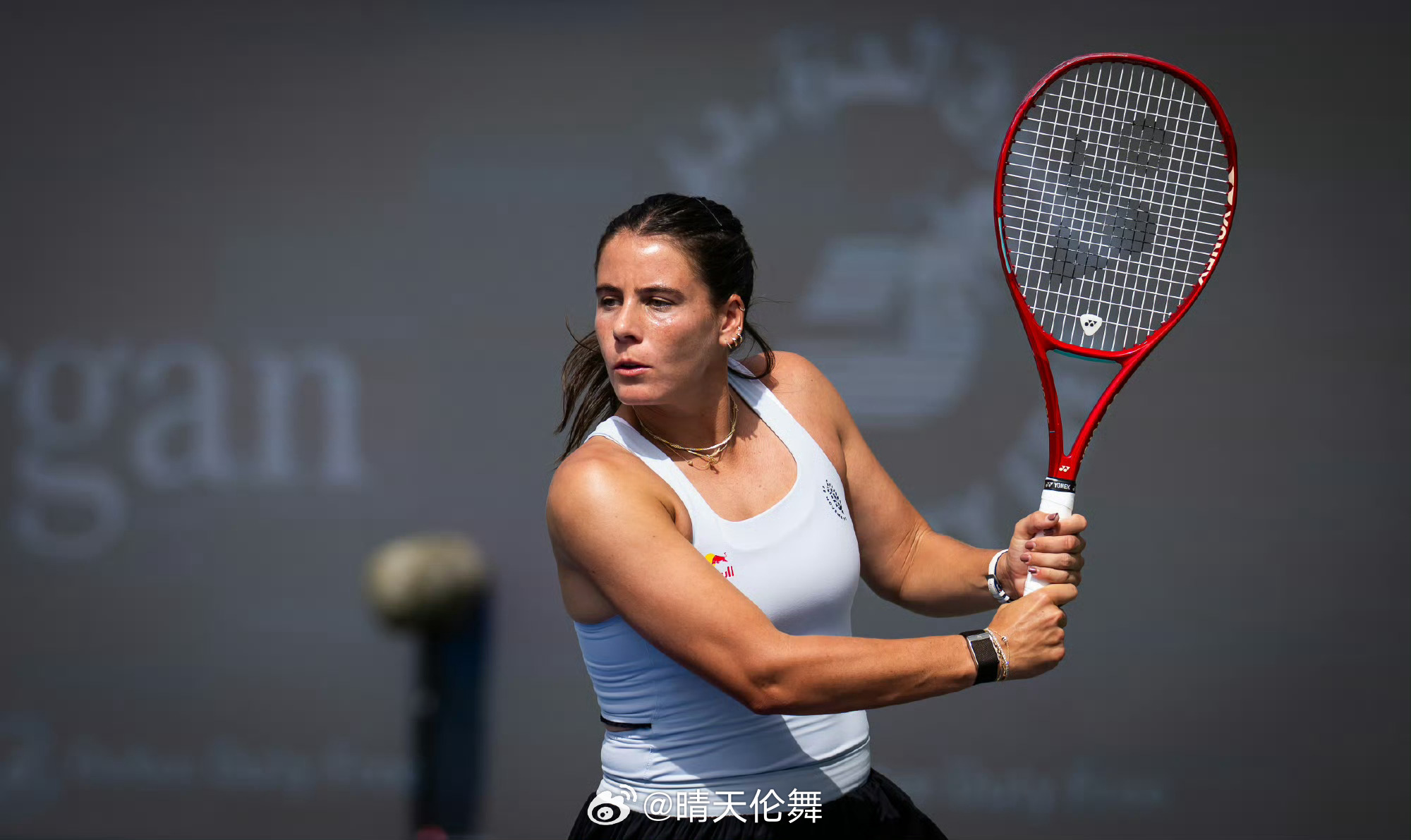 奥斯汀WTA125首轮持外卡出战的头号种子纳瓦罗🇺🇸以4-6/4-6负于孙璐