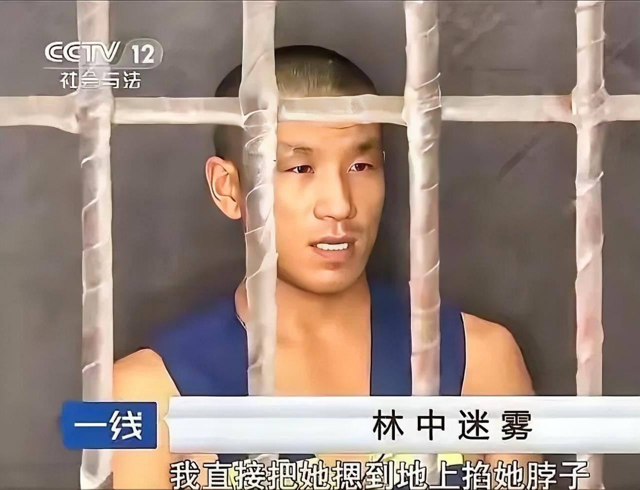 色胆包天！

北京一男子沉迷黄色小视频，光看不过瘾，还要学，8000块钱招聘保姆