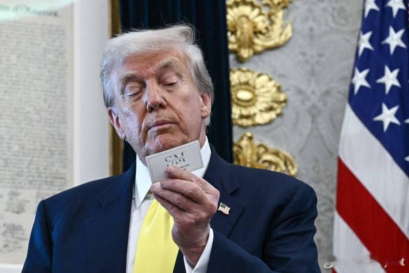 【“就是要格陵兰岛” 白宫表态：特朗普不排除动用武力】海外新鲜事 美国再度释放强