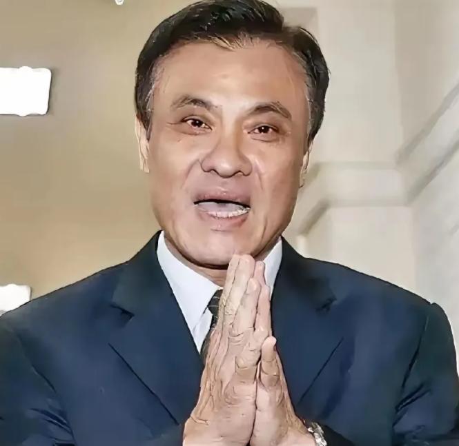 “别再惹日本了，他们现在很愤怒，否则后果承担不起！”
 
看到大陆在日本家门口实