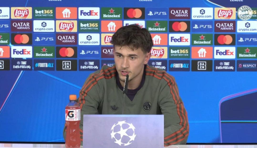 比朔夫谈到明天的比赛：“我们预计亚特兰大会全力以赴。他们会从边路发起进攻，他们那