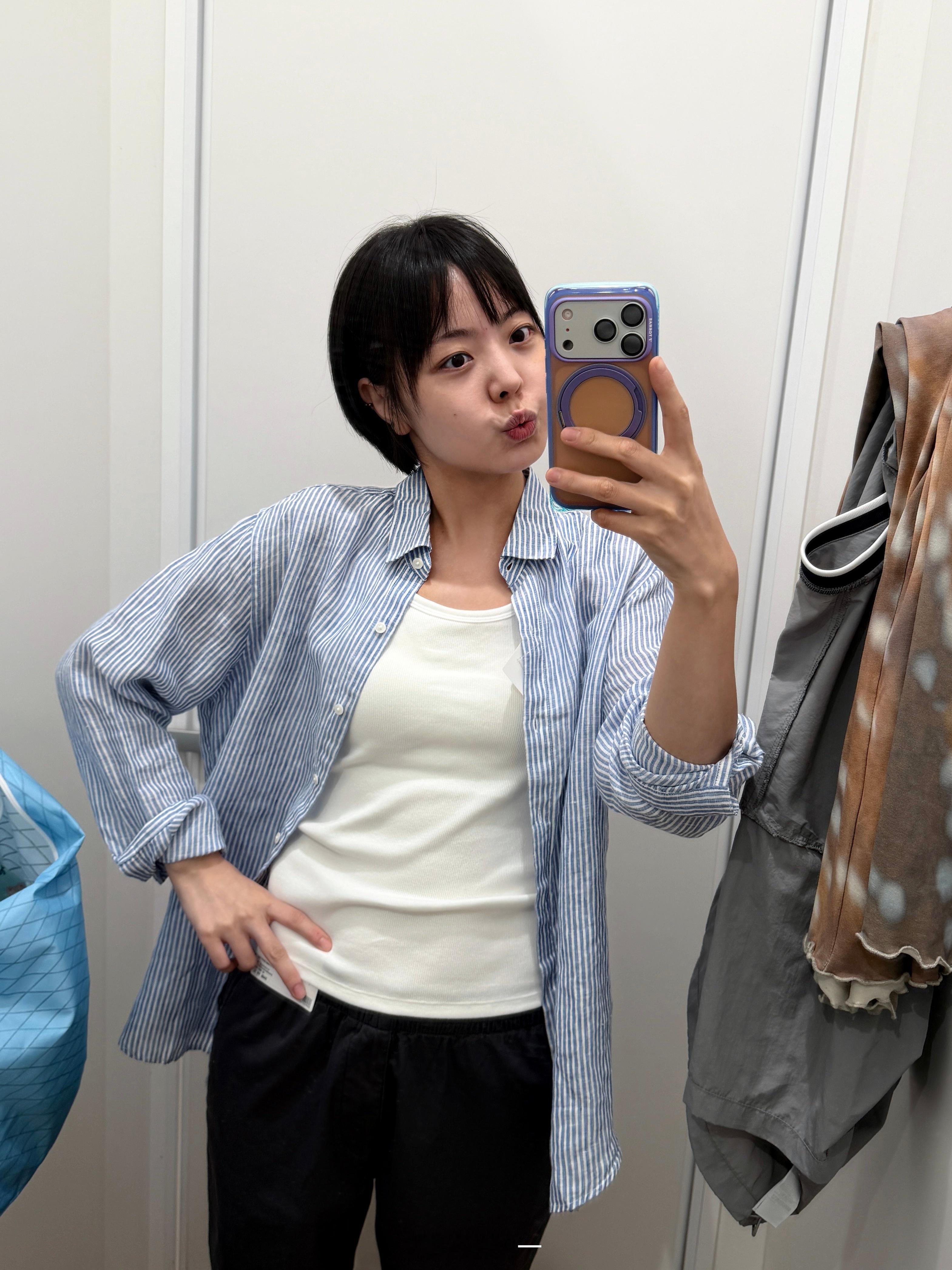 今天开始不吃汉堡了 因为汉堡里面有杀拉酱 （开玩笑的： 