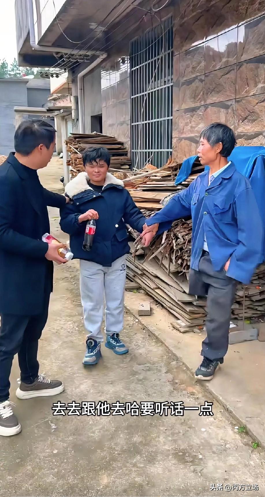 小马云和他表哥的“薪资纠纷”终于大结局了！近日，小马云的表哥一次性结清了拖欠范小