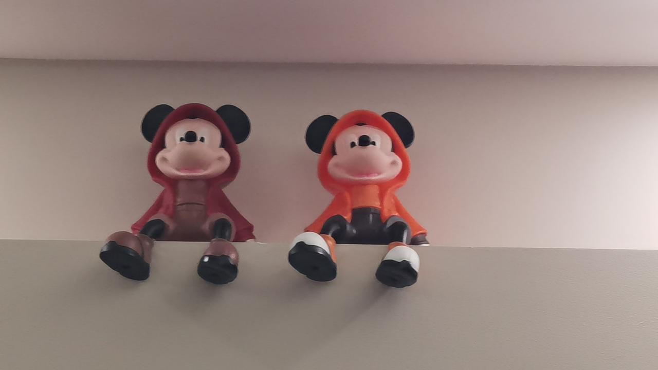 今天寒冷突袭，让人无法想象，严寒的天气，采访有地暖的家庭，的确暖洋洋！