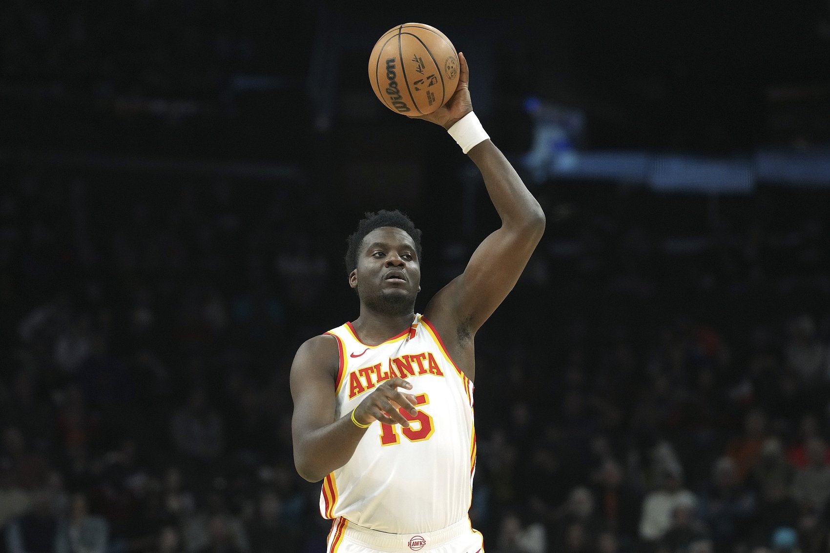 MikeAScotto：预计快船会用中产特例补充一位控卫和护框中锋。 nba休赛