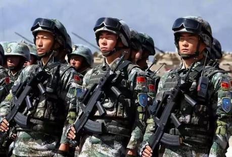 晚清到现在，中国人骨子里刻着一个改不掉的“毛病”：一遇冲突，第一反应永远是翻书、