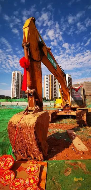 国家真金白银砸下2168亿！2026年第二批“两重”大礼包来了，你的城市能分到啥