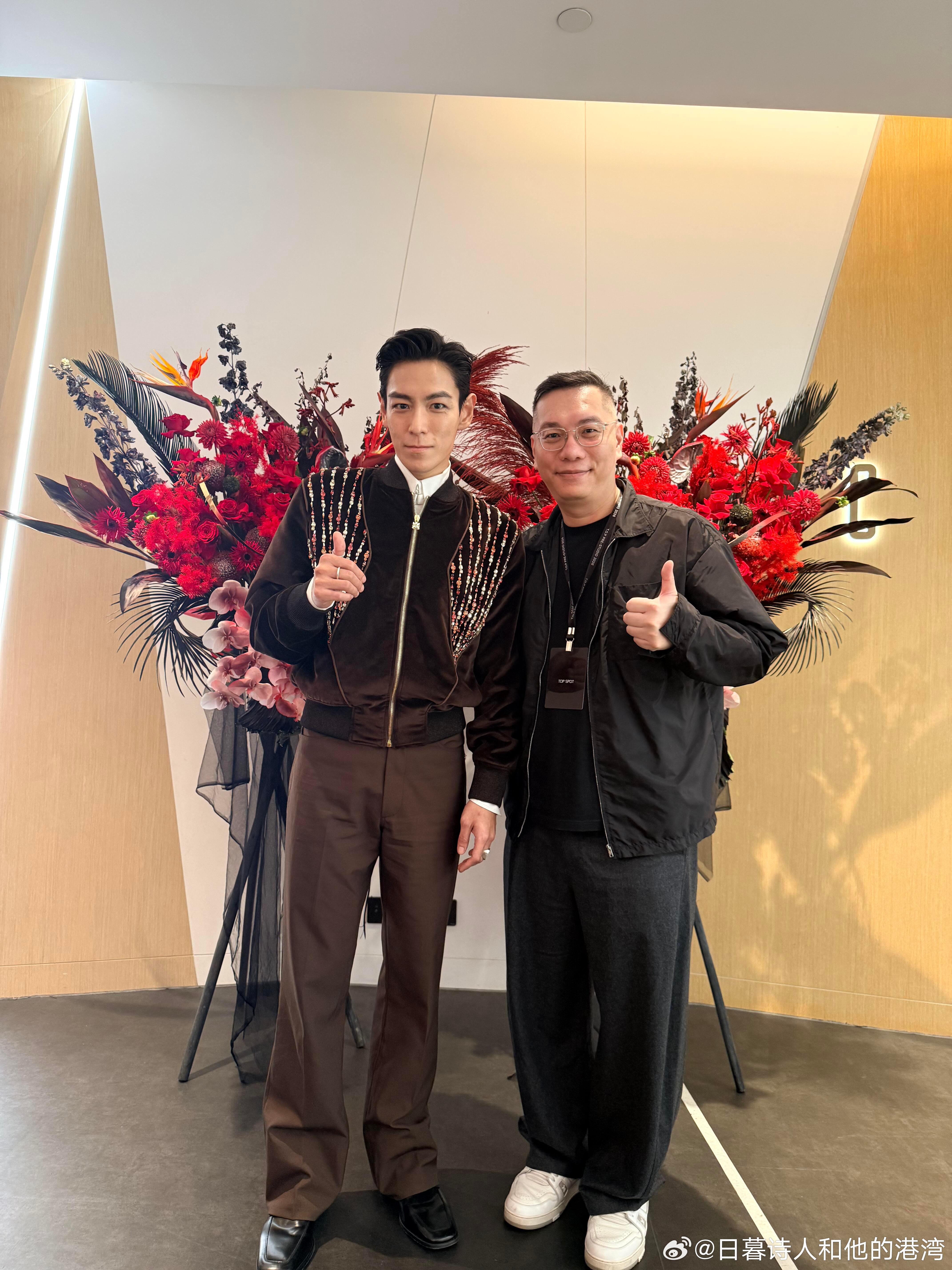 合照好乖乖 