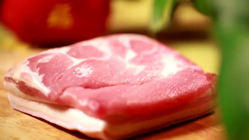 双汇猪肉抗生素超标近38倍 双汇猪肉抗生素超标近38倍这事儿太吓人了！猪肉可是咱