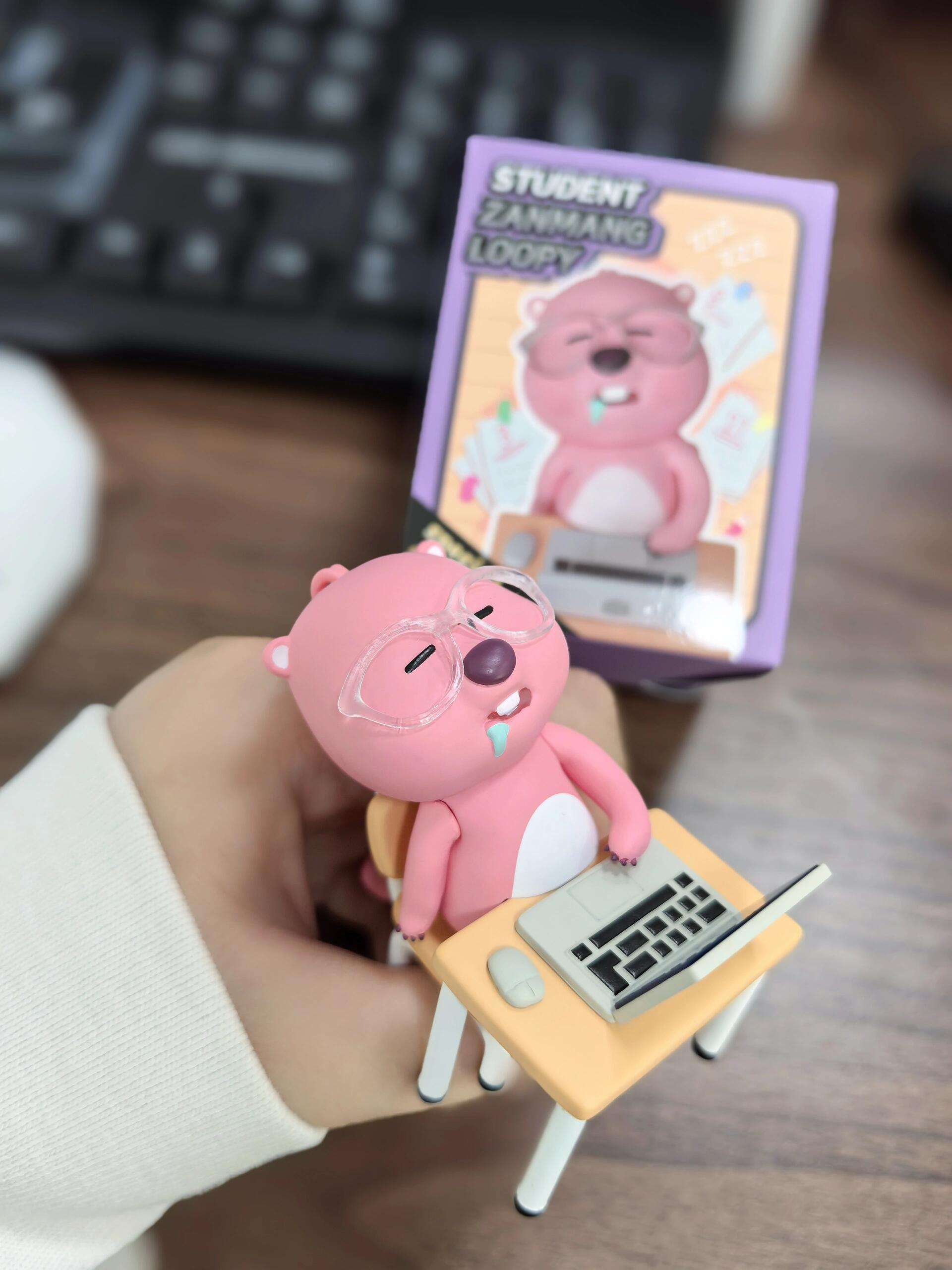 Loopy的周四  也卷不动了💖太可爱了太可爱了~放在工位上 不要太合适哈哈！