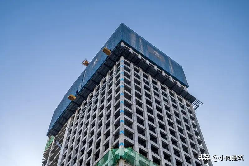 工地监理并没有外界想象中那么好
 
很多人觉得监理轻松、只负责巡查签字，实际落差
