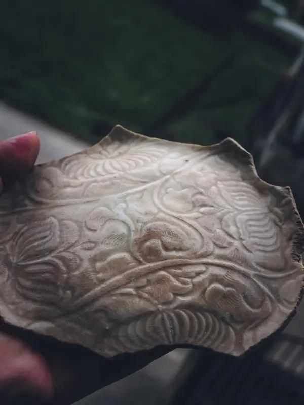 隔行如隔山！但从逻辑上讲不同工匠所制阴线，差异着实显著，统一判断标准实属不易。以