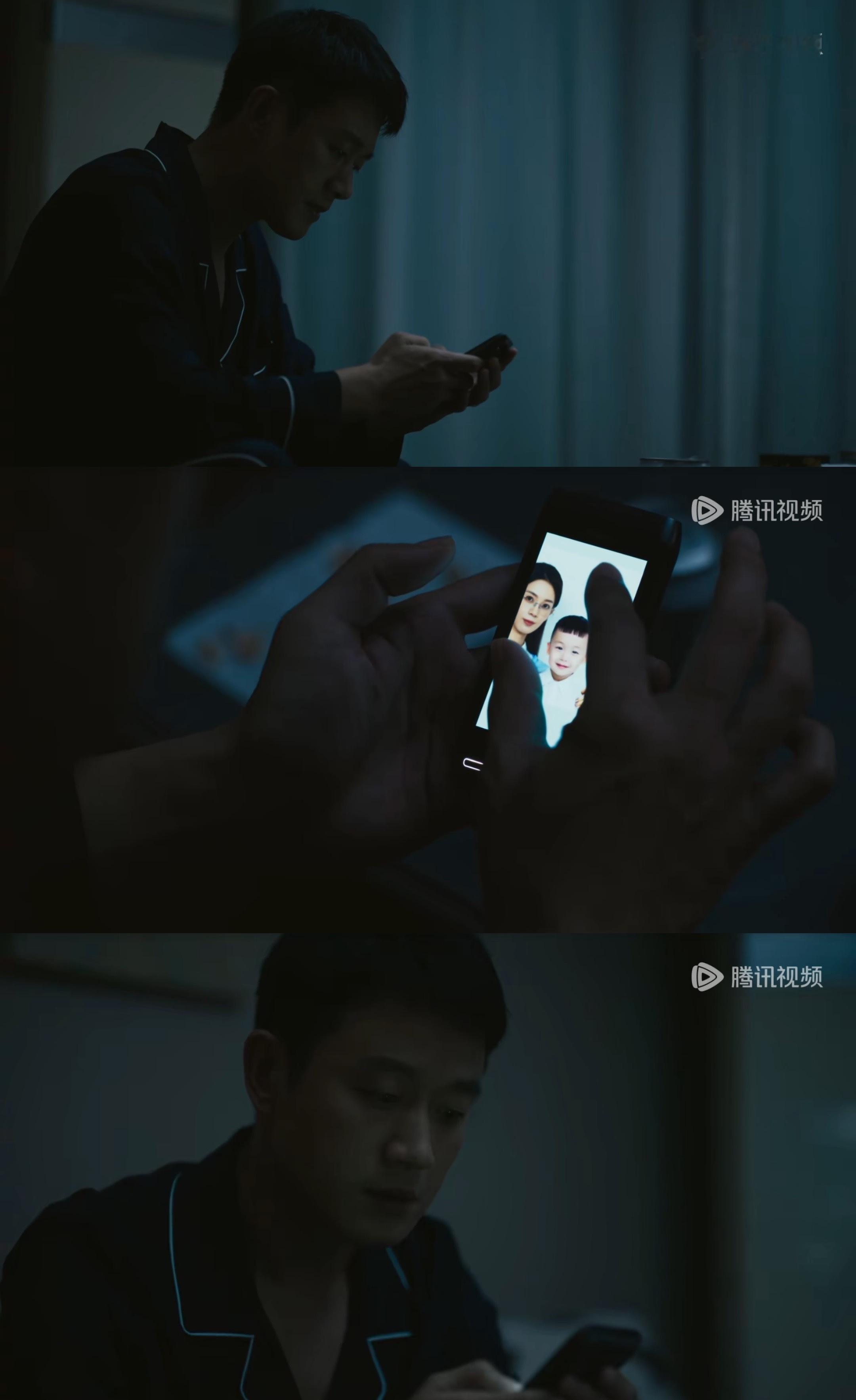 太癫了卧槽…………我们白晓荷不会真借黄牡丹的种生孩子了吧😀 ​​​