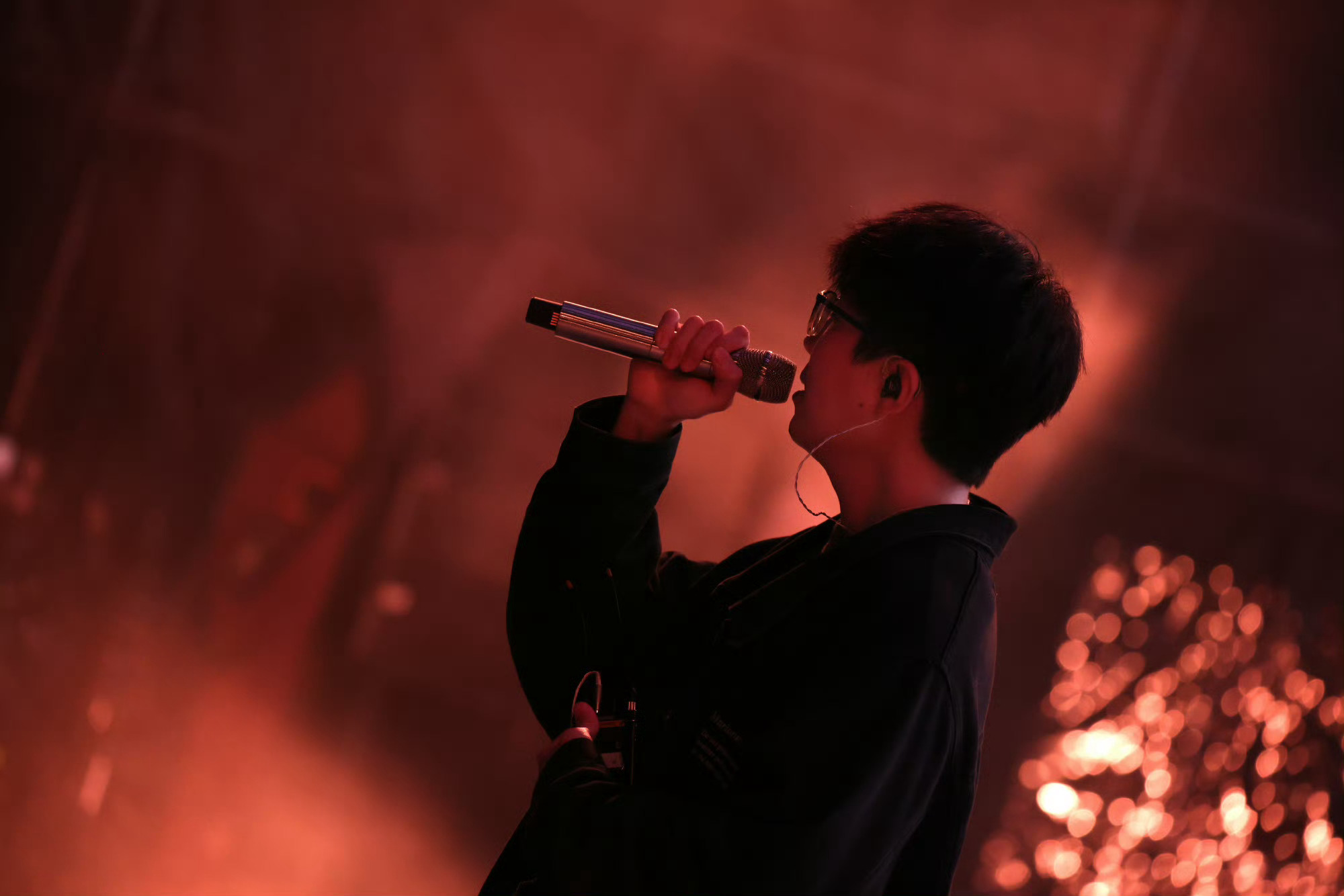 看完音乐节确诊CLIC快门型人格 ATMer的钱全送给音乐节了回家路上反复回看视