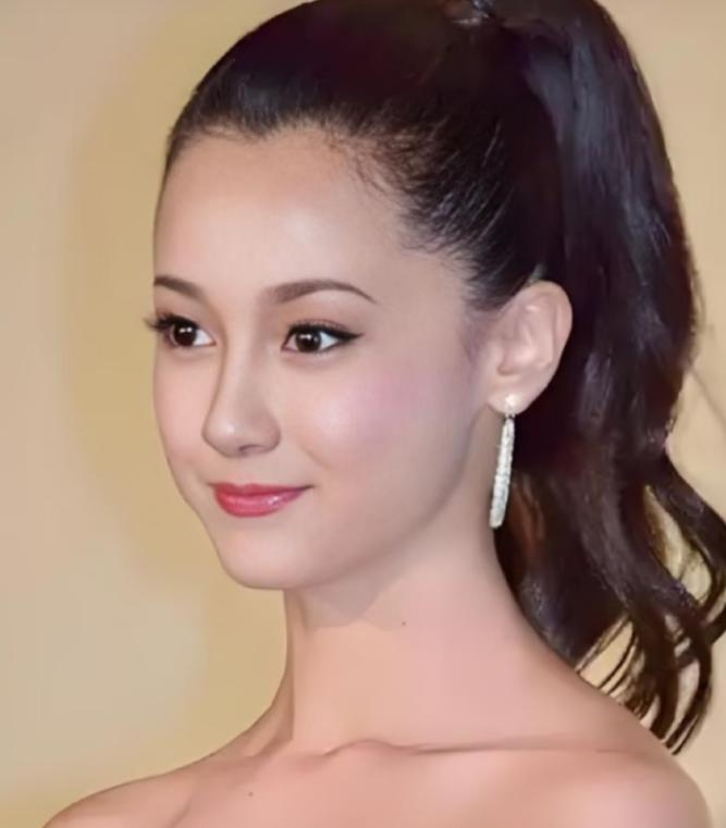 “一个月5次，超过按50万一次收费！“亚洲第一美人” 婚前协议太离谱。

在亚洲
