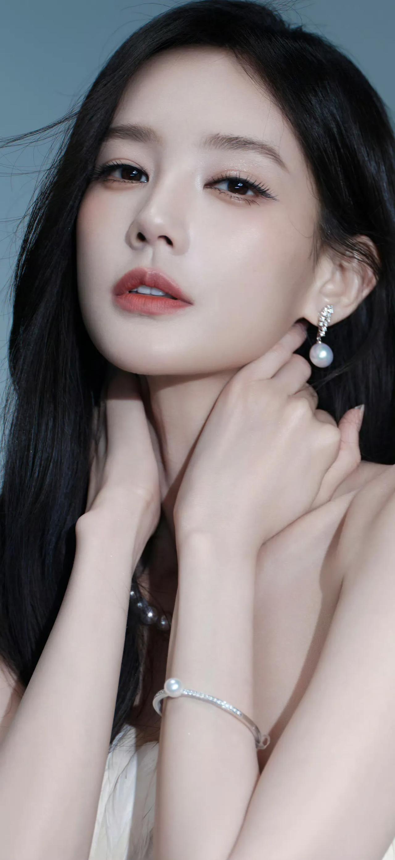 李一桐