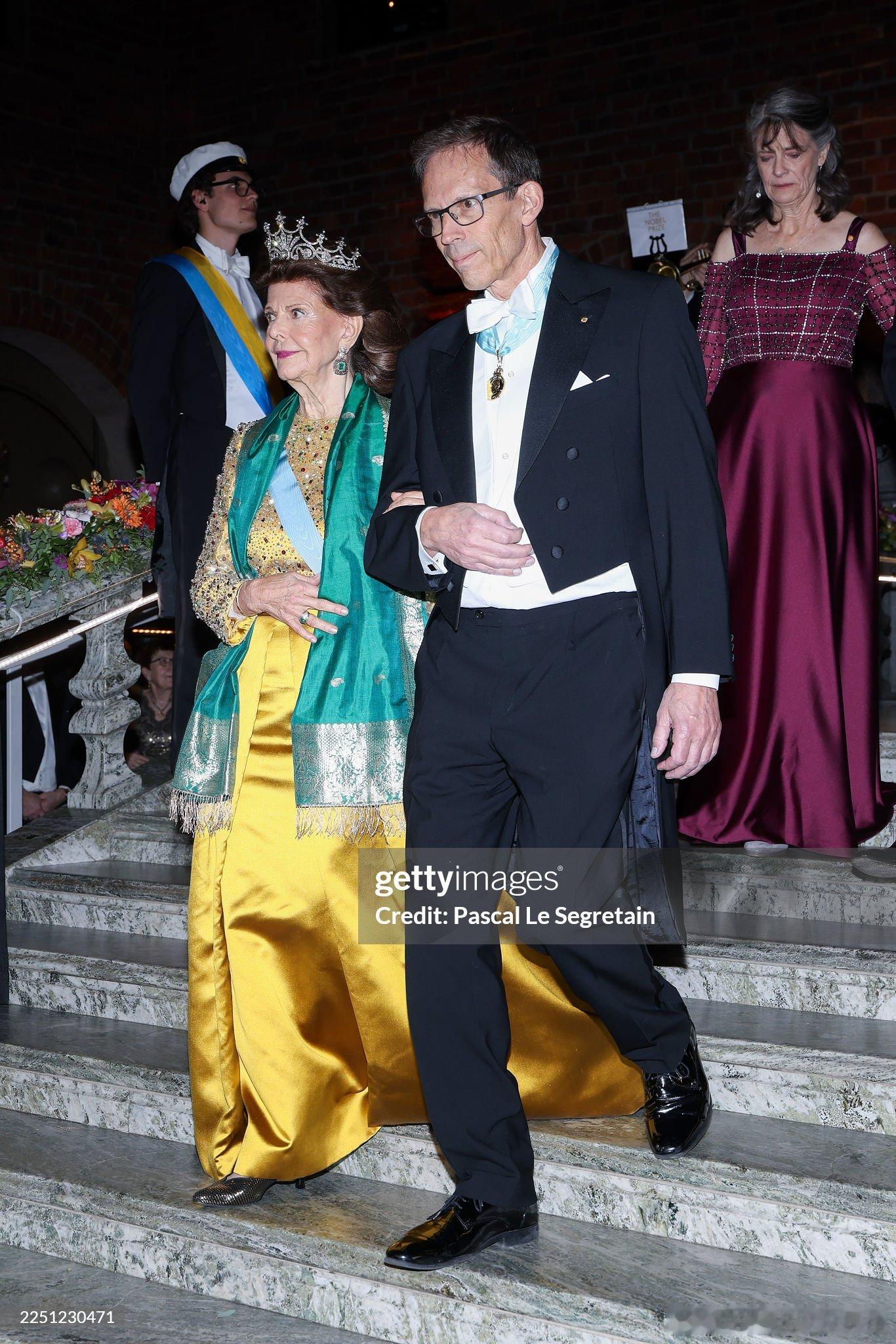 新闻 2025.12.10 瑞典王室成员出席一年一度的诺贝尔奖颁奖典礼Part 