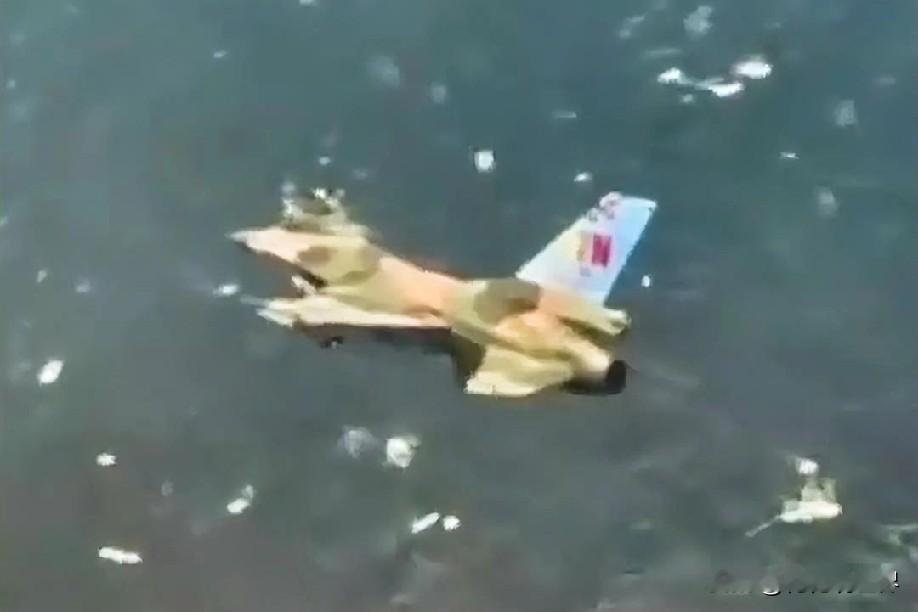 12月6日晚上的最新消息，现在他来了，第三条：委内瑞拉出动F-16战机，成功拦截