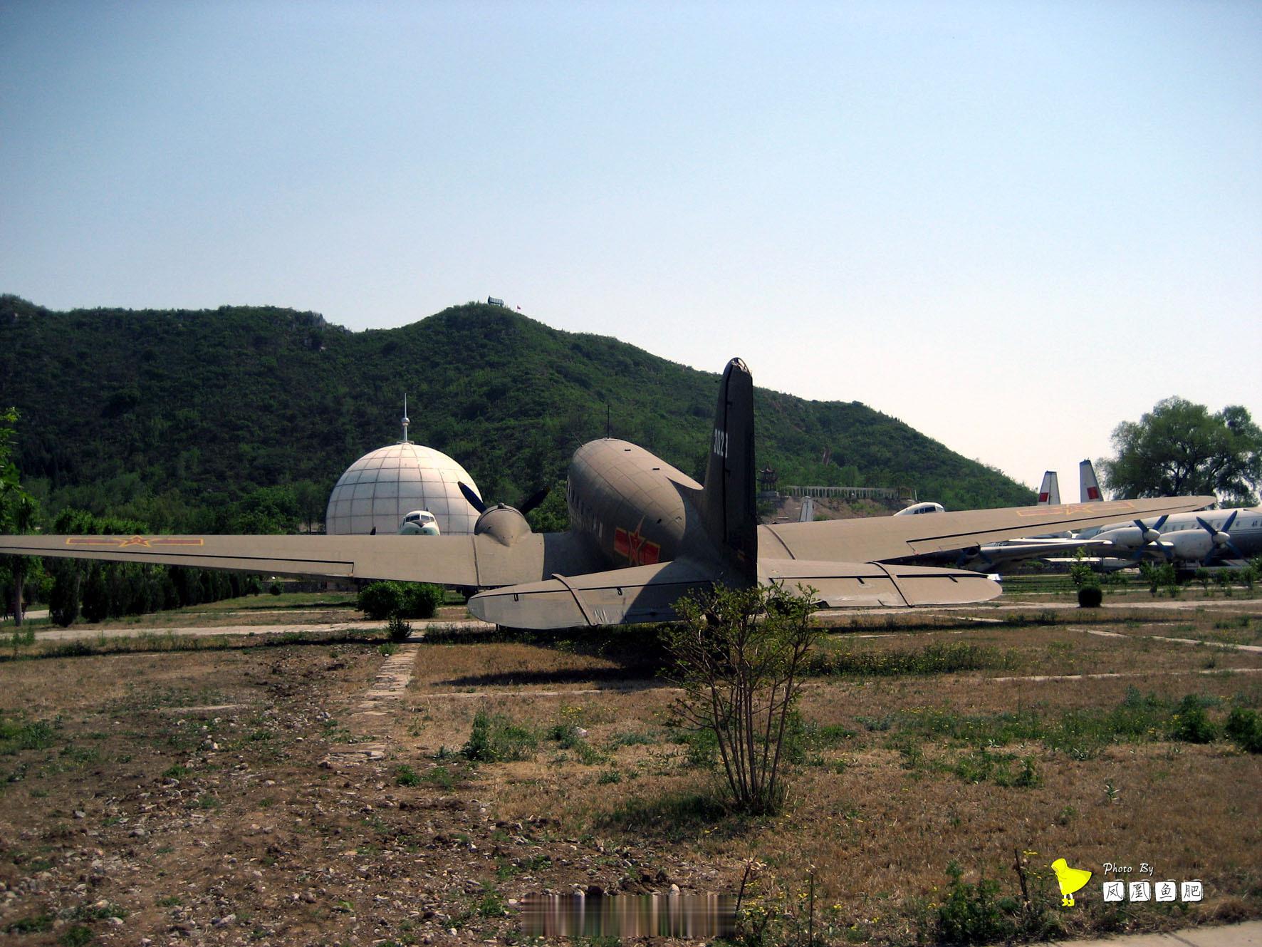 NO. 35航空博物馆 里的  Li-2  里-2  part 1简单的说，可以