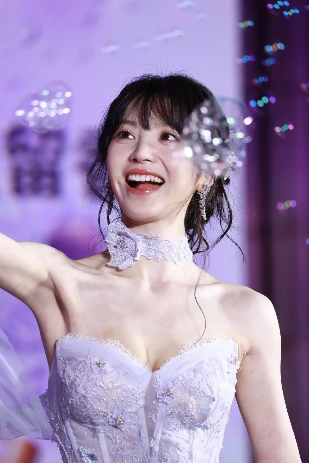小田现在越来越美啦。